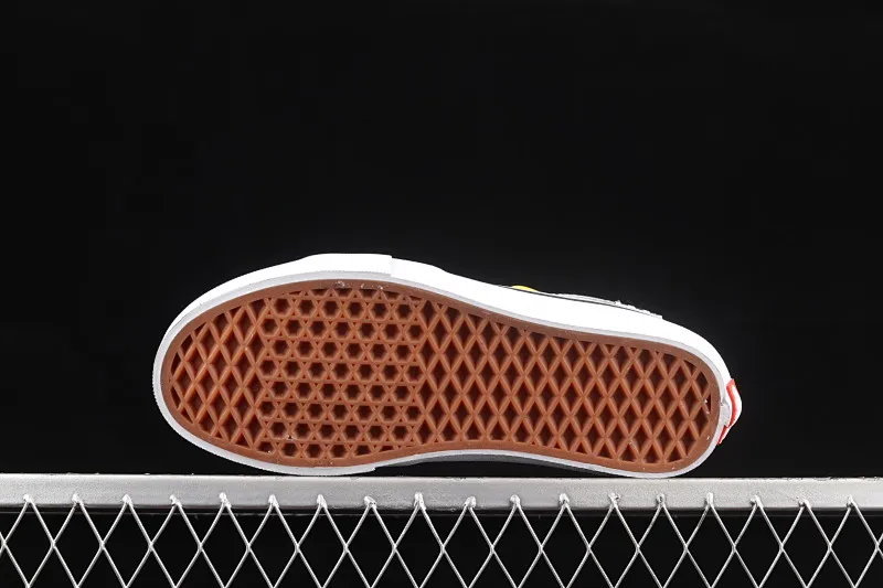All categories Vans Vans series Vans Mid Vans China Vans SK8-Mid Pro Vans official side checkerboard small label mid-top professional skateboard shoes VN0A3WM32PD
